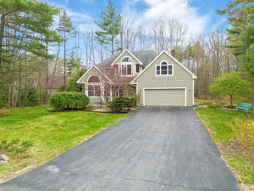 13 Baxter Lane Brunswick ME 04011