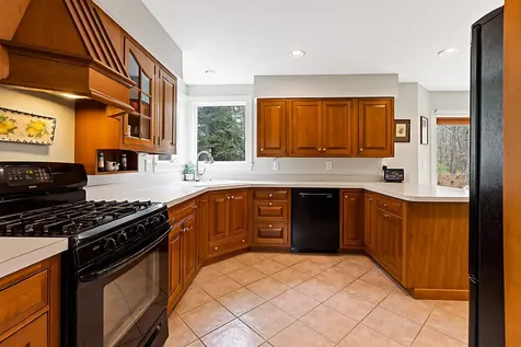 13 Baxter Lane Brunswick ME 04011