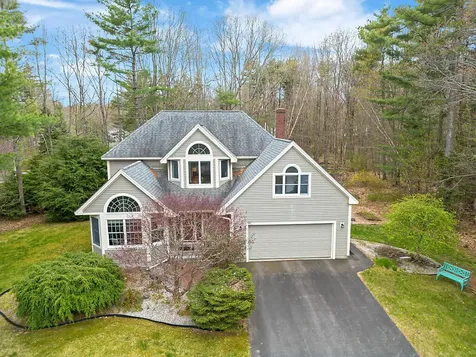 13 Baxter Lane Brunswick ME 04011