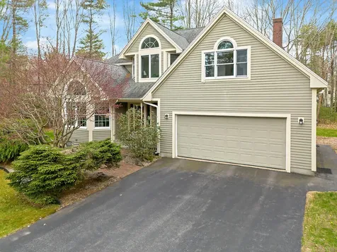 13 Baxter Lane Brunswick ME 04011