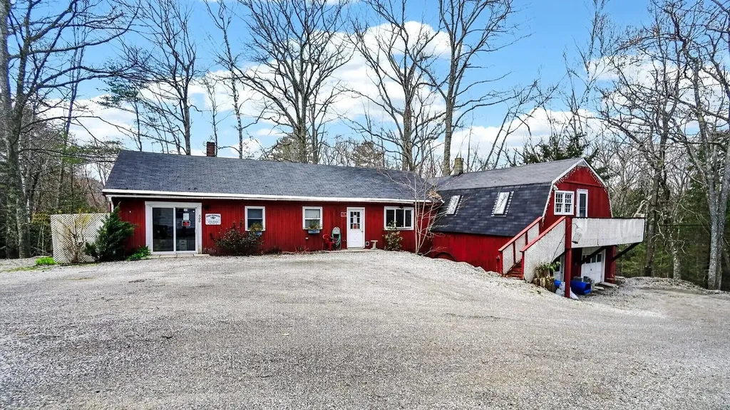 500 Hope Road Camden ME 04843