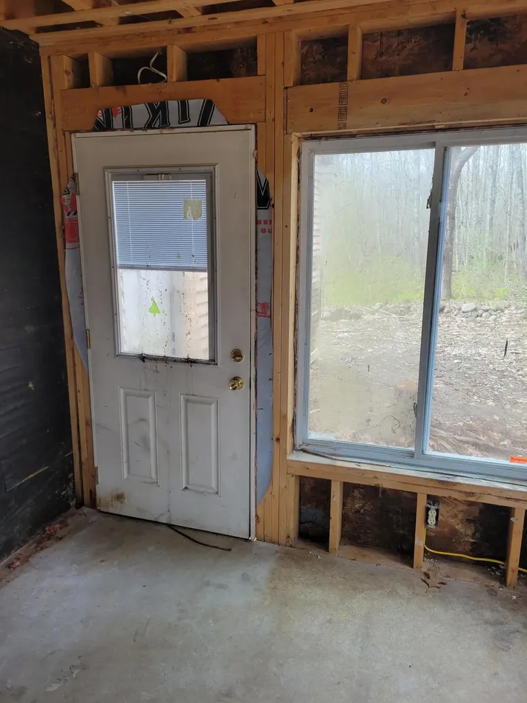 187 W Main Street Searsport ME 04974