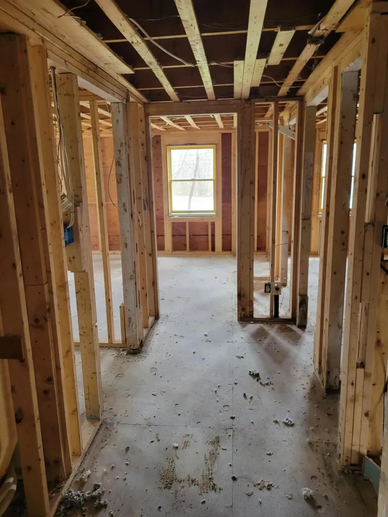 187 W Main Street Searsport ME 04974