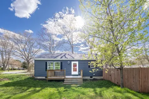 7 Davis Street Brunswick ME 04011