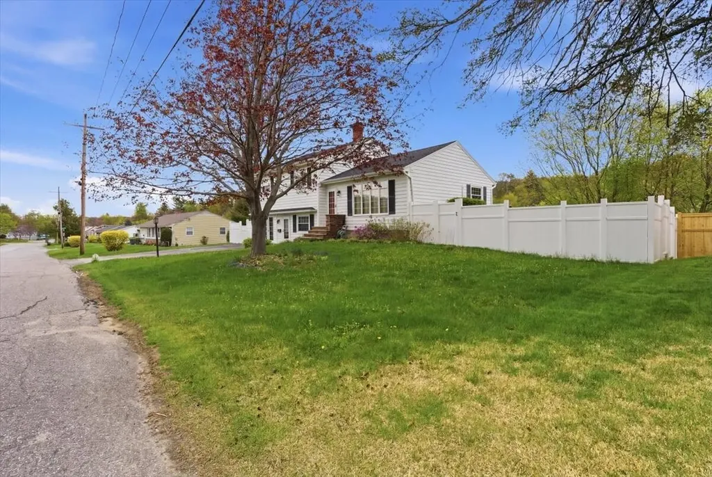 37 Stevens Street Lewiston ME 04240