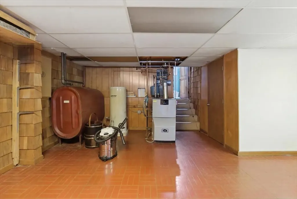 37 Stevens Street Lewiston ME 04240