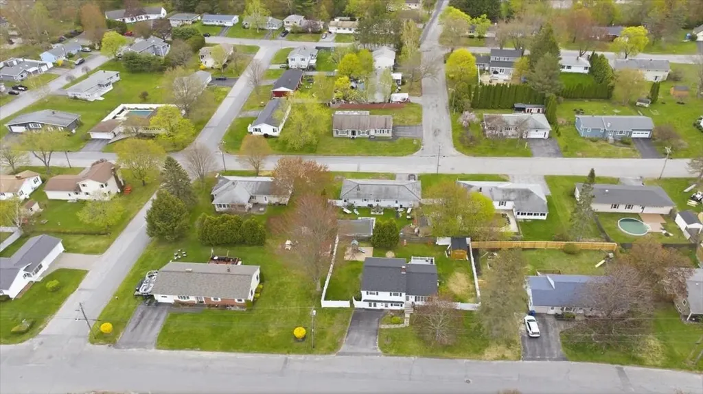 37 Stevens Street Lewiston ME 04240