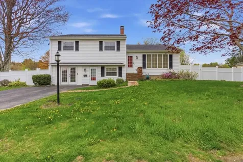 37 Stevens Street Lewiston ME 04240