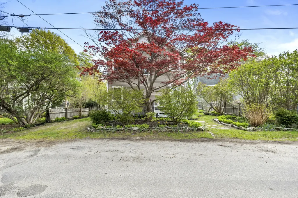17 Elizabeth Street Portland ME 04108