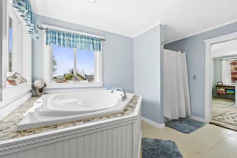 17 Elizabeth Street Portland ME 04108