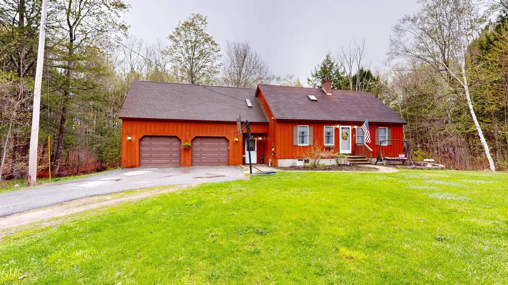 38 Pamela Drive Winthrop ME 04364