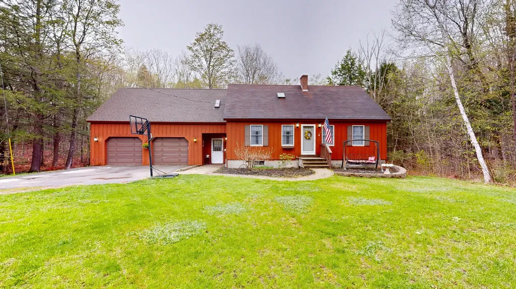 38 Pamela Drive Winthrop ME 04364
