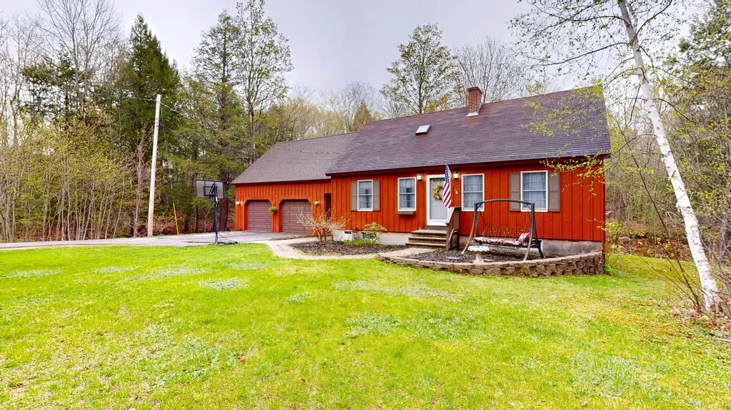 38 Pamela Drive Winthrop ME 04364