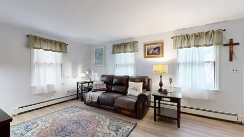 38 Pamela Drive Winthrop ME 04364