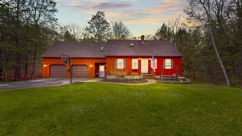 38 Pamela Drive Winthrop ME 04364