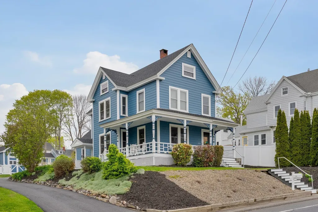 394 Washington Street Bath ME 04530