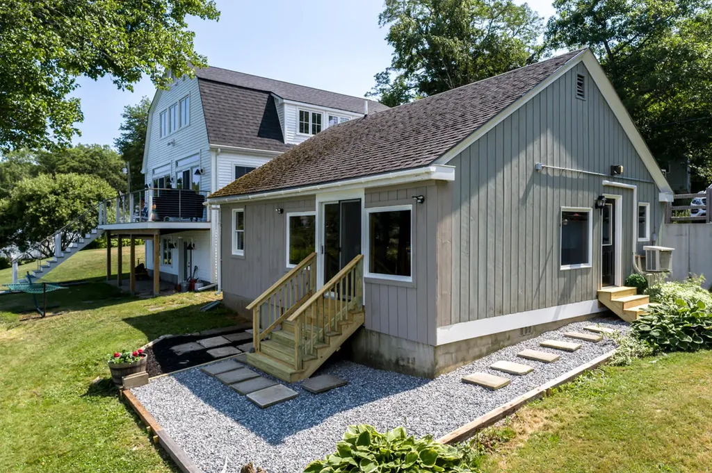 3 Mckinney Road Harpswell ME 04079