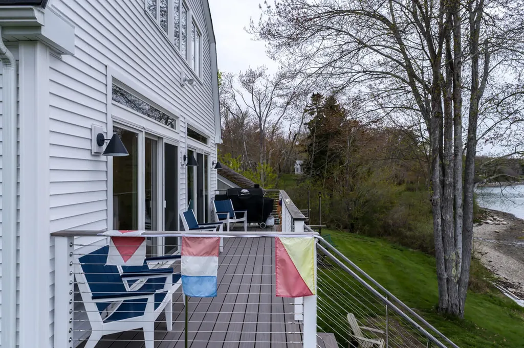 3 Mckinney Road Harpswell ME 04079
