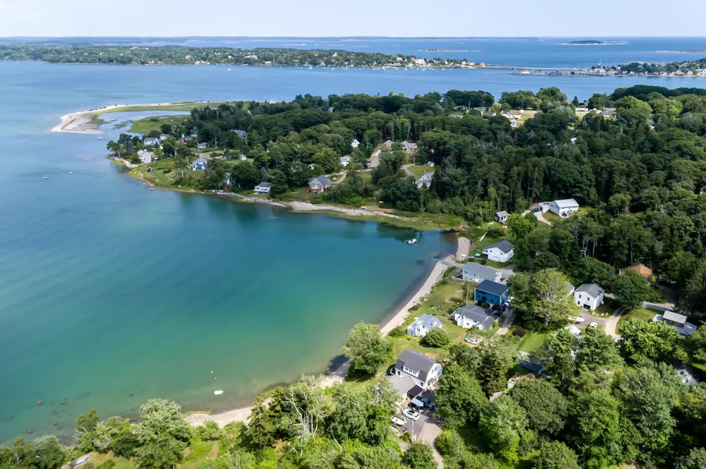 3 Mckinney Road Harpswell ME 04079