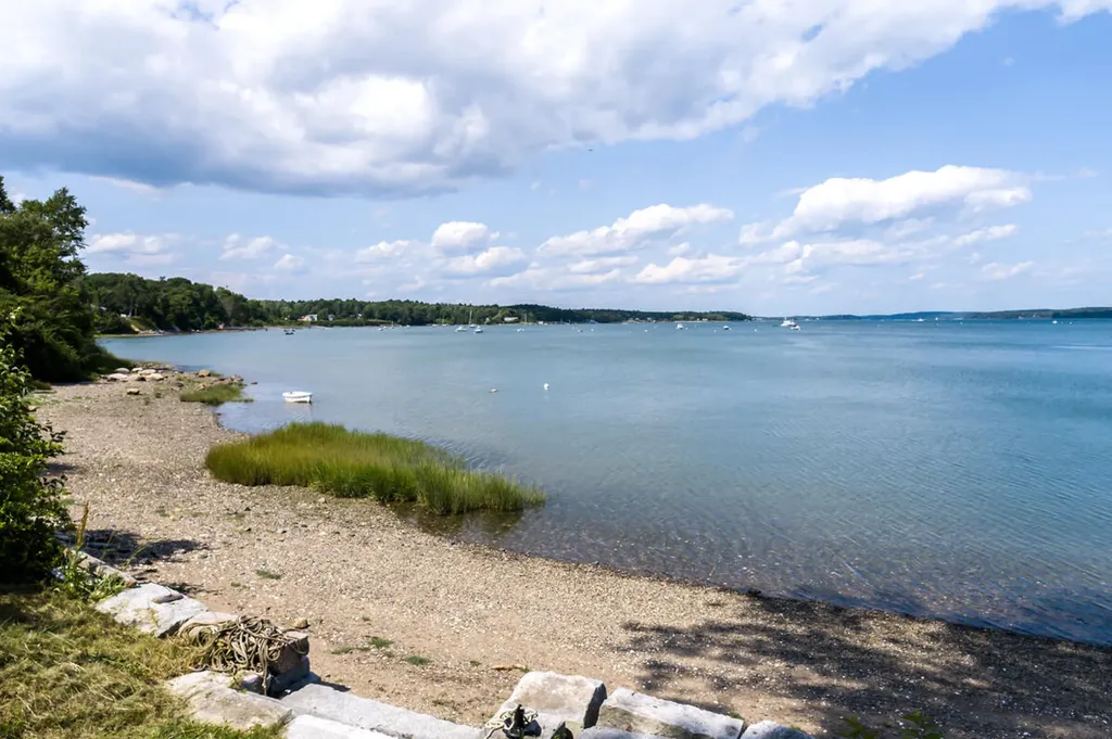 3 Mckinney Road Harpswell ME 04079