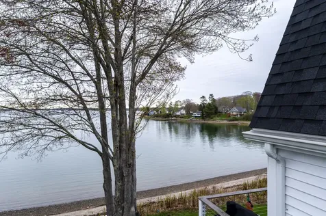 3 Mckinney Road Harpswell ME 04079