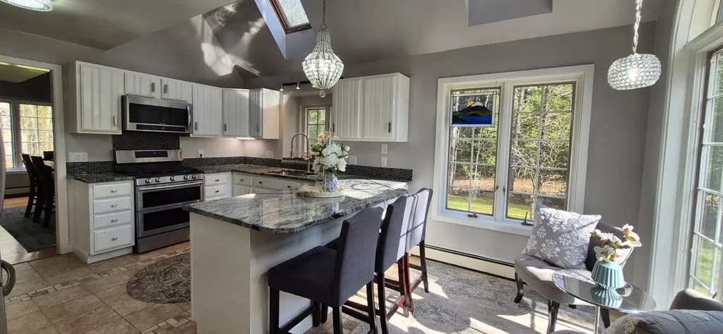 39 Stoneham Drive West Gardiner ME 04345