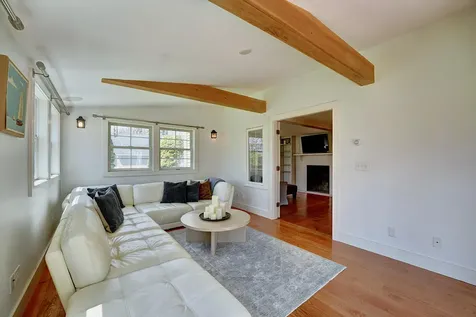 5 Wavecrest Circle York ME 03909
