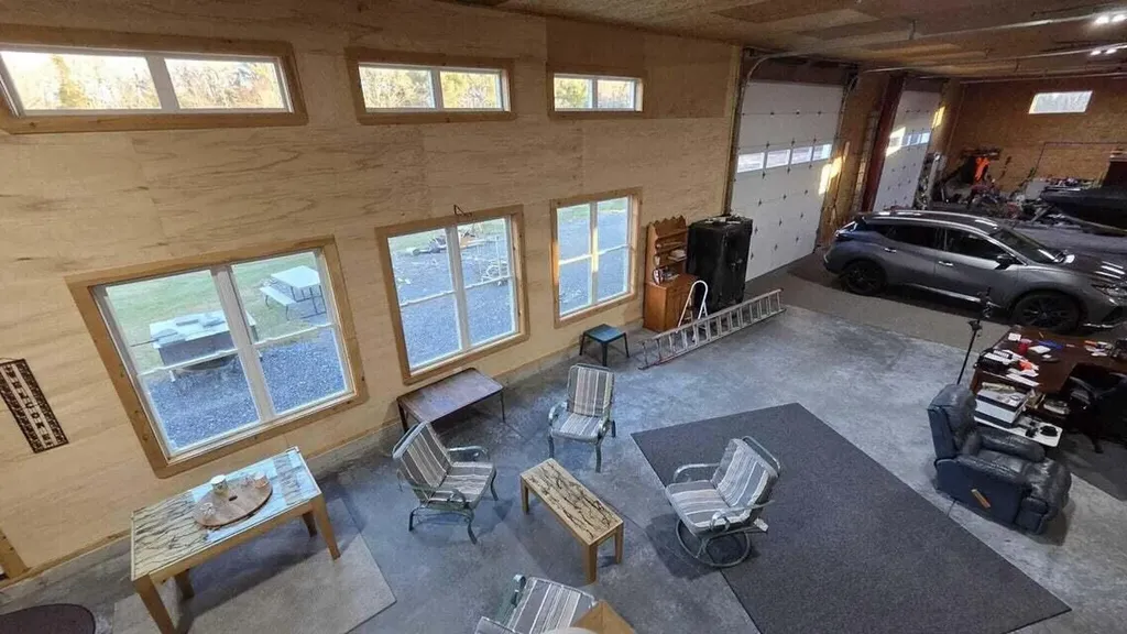 602 Hussey Hill Road Vassalboro ME 04989