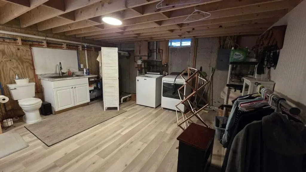 602 Hussey Hill Road Vassalboro ME 04989