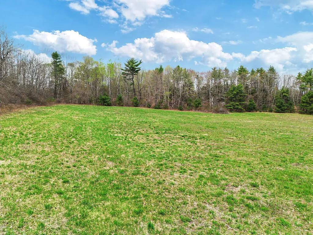602 Hussey Hill Road Vassalboro ME 04989