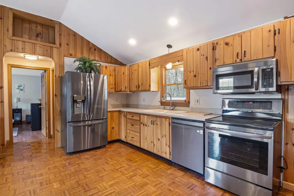 296 Wadleigh Pond Road Lyman ME 04002