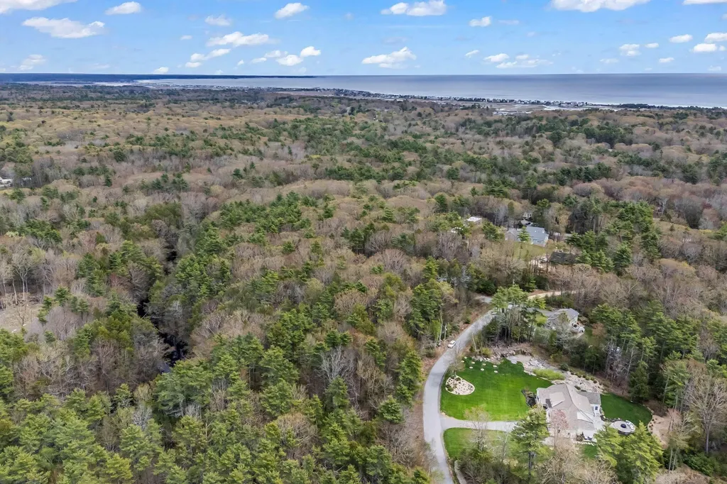 22 Batchelder Road Ogunquit ME 03907