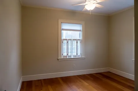 8 Oak Avenue Freeport ME 04032