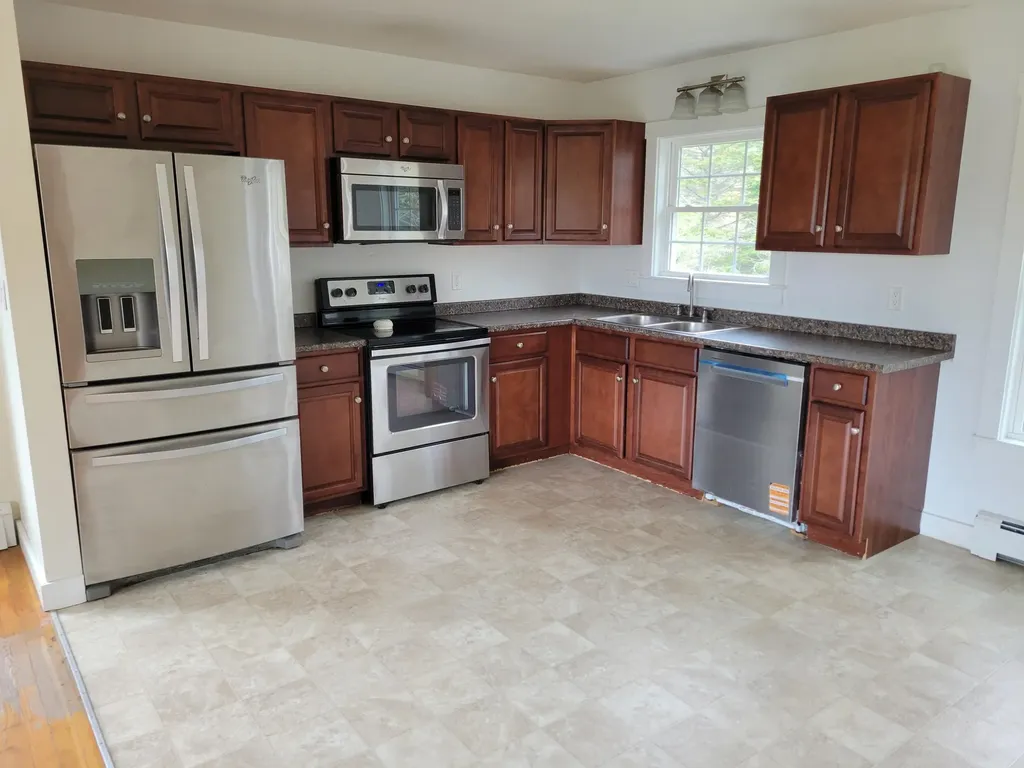 4 Bayview Street Searsport ME 04974