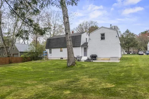 35 Buttonwood Road South Berwick ME 03908