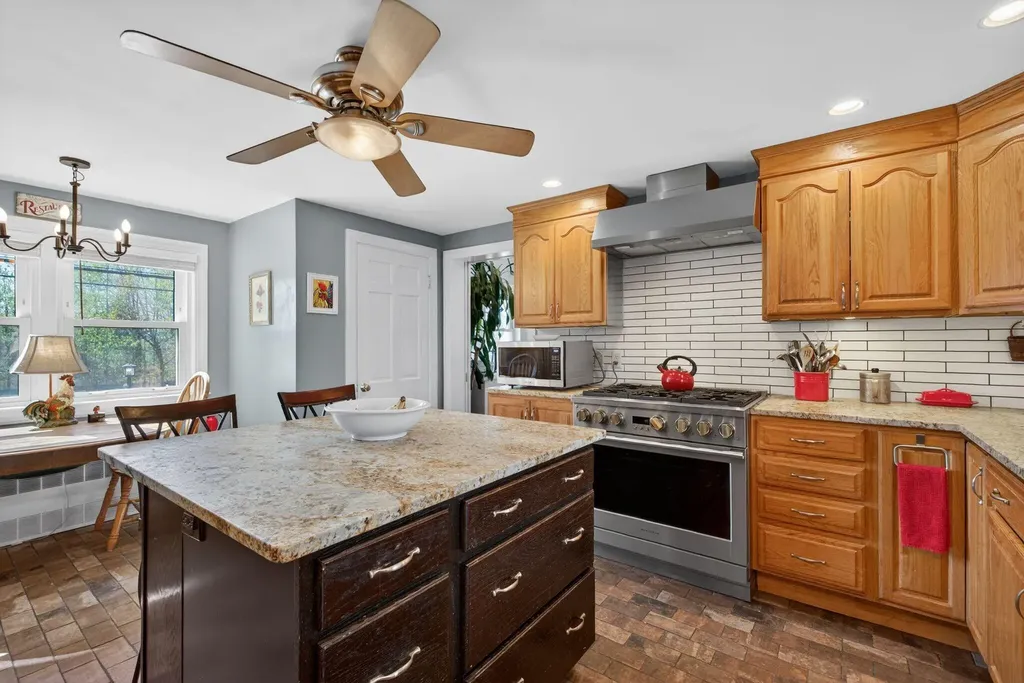 418 Bridge Street Westbrook ME 04092