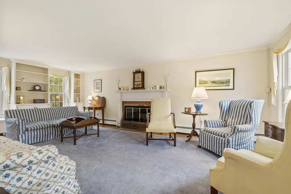 98 Harborview Drive Yarmouth ME 04096