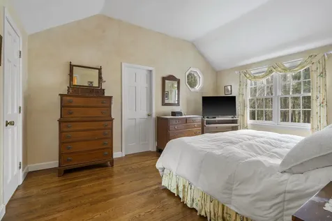 98 Harborview Drive Yarmouth ME 04096