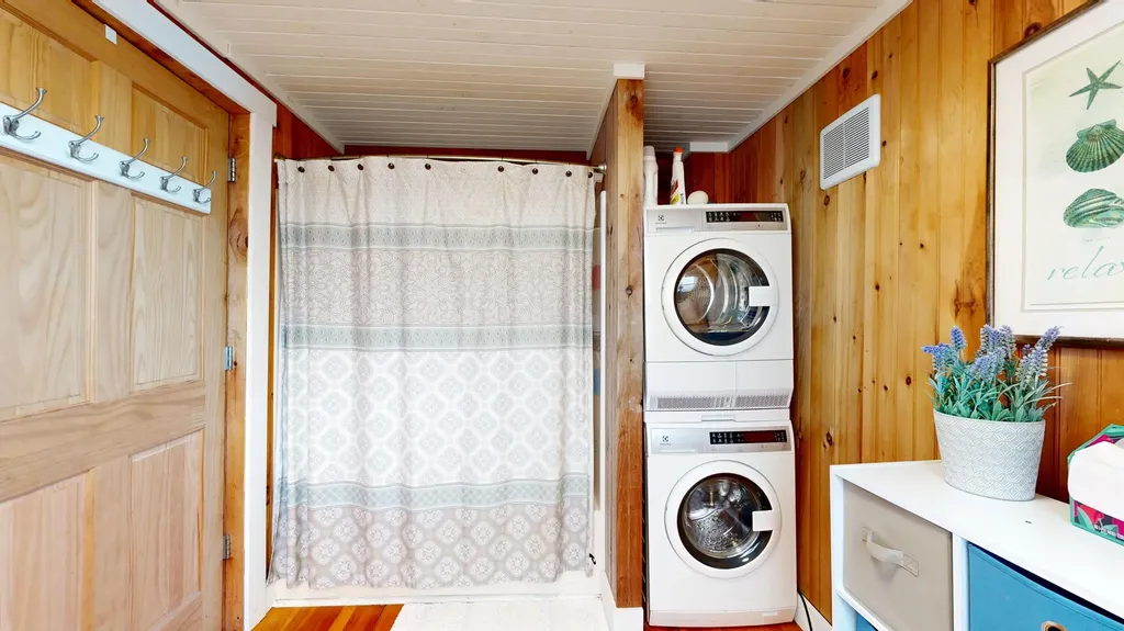 105 Martins Point Road Greene ME 04236