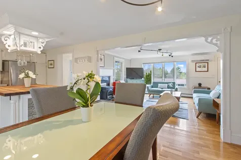 11 Sunset Avenue Lisbon ME 04252