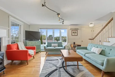 11 Sunset Avenue Lisbon ME 04252