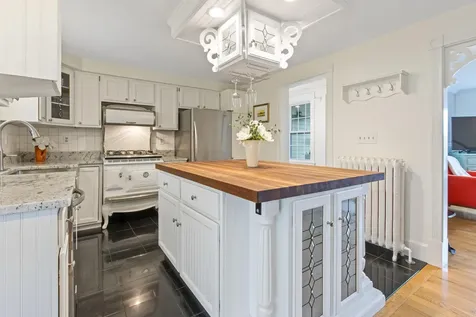 11 Sunset Avenue Lisbon ME 04252
