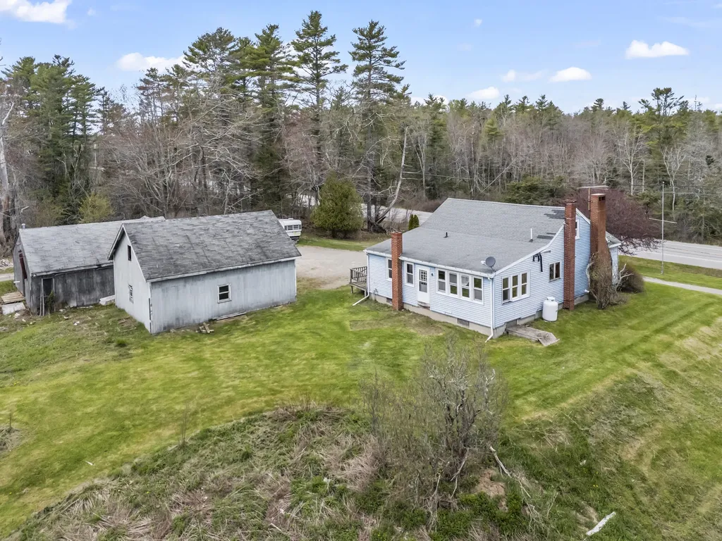 8 Us Highway 1 Nobleboro ME 04555