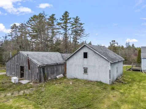 8 Us Highway 1 Nobleboro ME 04555