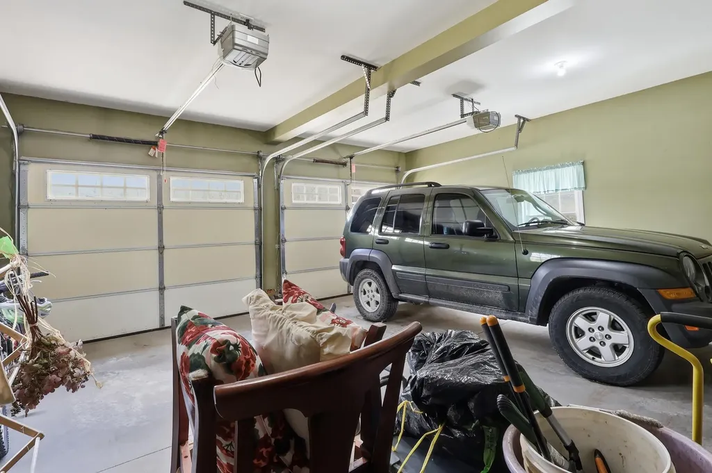 46 Longwood Drive Gardiner ME 04345