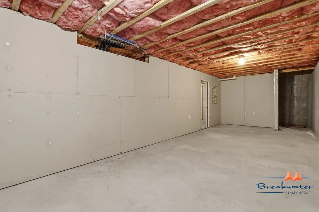 46 Longwood Drive Gardiner ME 04345