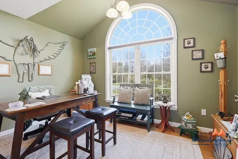 46 Longwood Drive Gardiner ME 04345