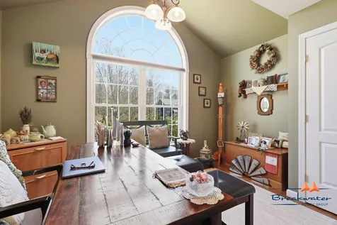 46 Longwood Drive Gardiner ME 04345