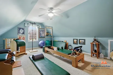46 Longwood Drive Gardiner ME 04345