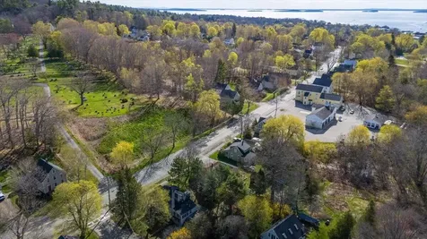 106 Washington Street Camden ME 04843